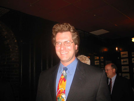109-0941_IMG